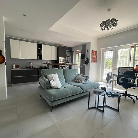 Stylish 1 Bedroom In